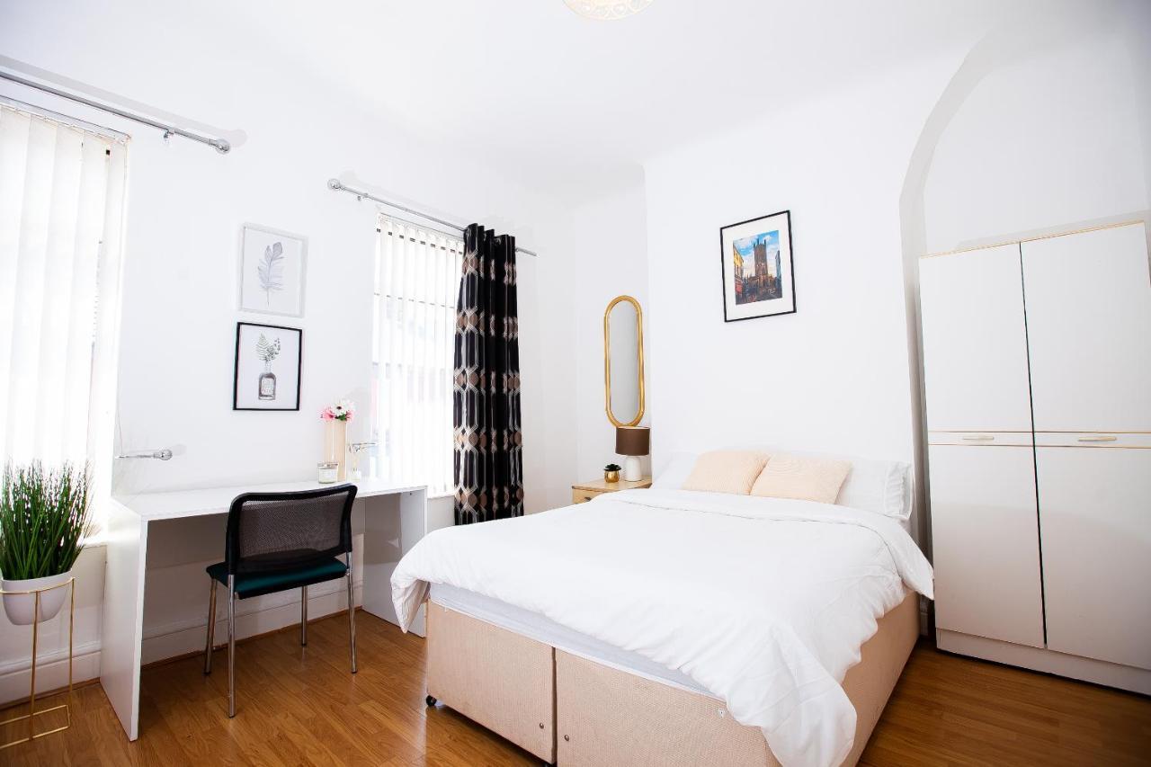 Whitland Apartment Liverpool Bagian luar foto